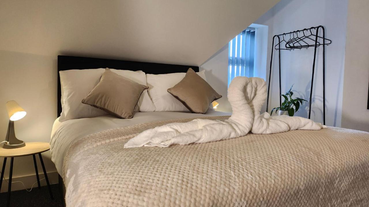 Principality Suites; Three Bed By Property Promise 카디프 외부 사진