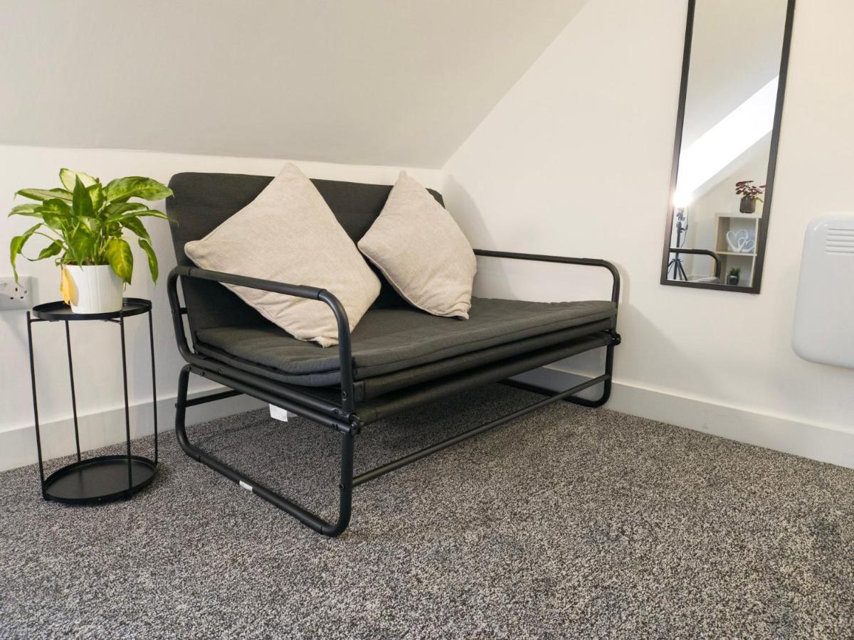 Principality Suites; Three Bed By Property Promise 카디프 외부 사진